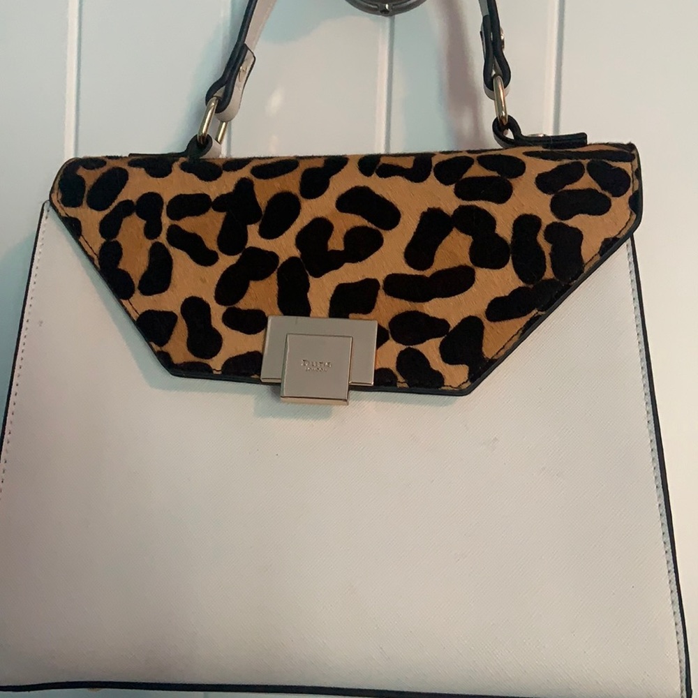 Ladies handbag with fur trim